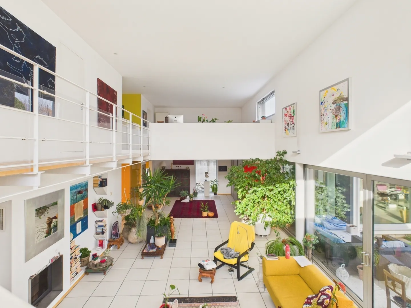 Magnifica villa moderna nei dintorni verdi di Arosio, 7 camere, comfort, luce e natura in perfetta armonia - Foto 4 di 13