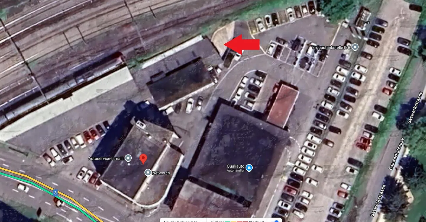 Deux places de stationnement - emplacement central à Windisch - Photo 3 sur 3