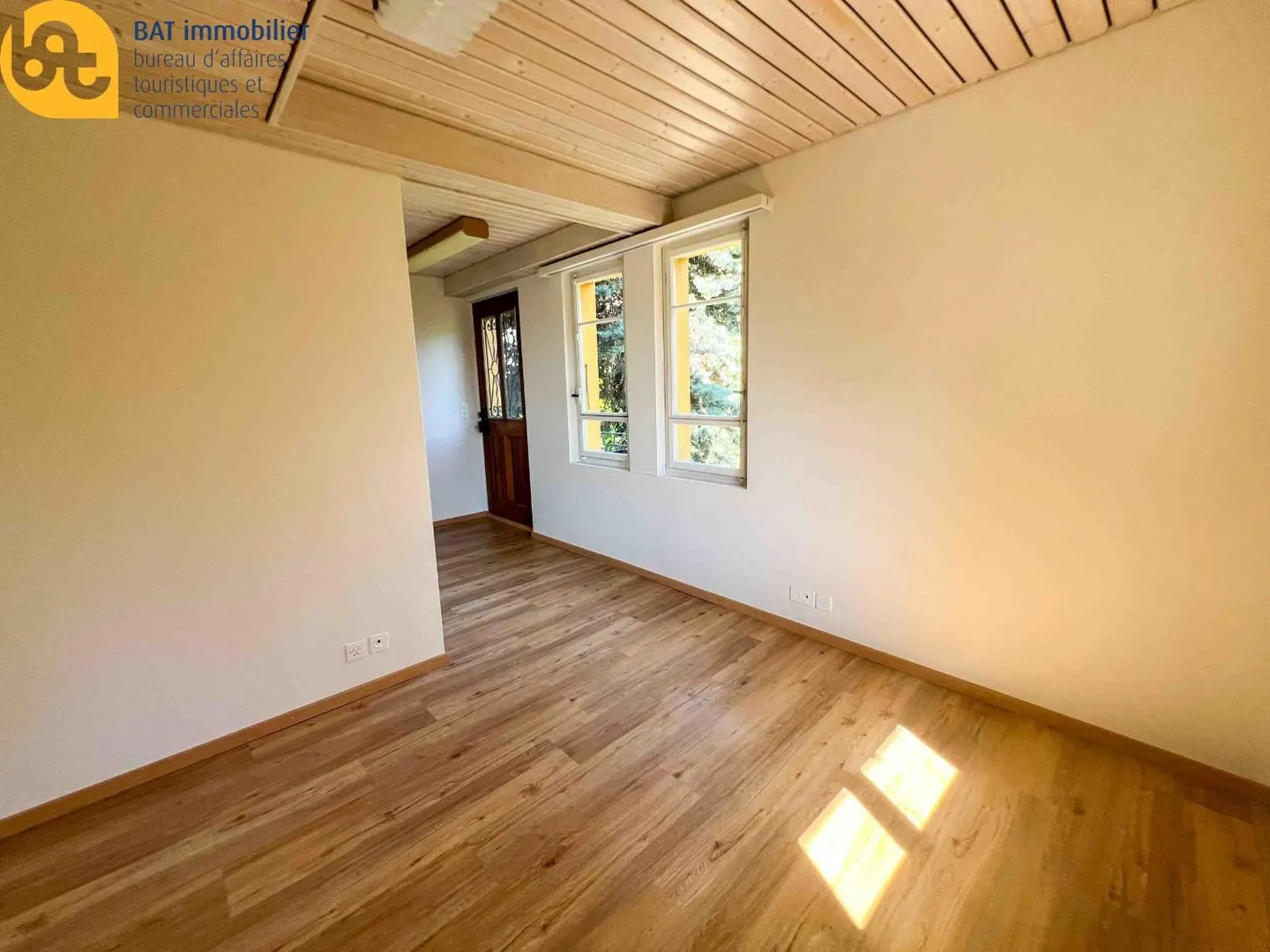 6-room Villa - Photo 8 of 13