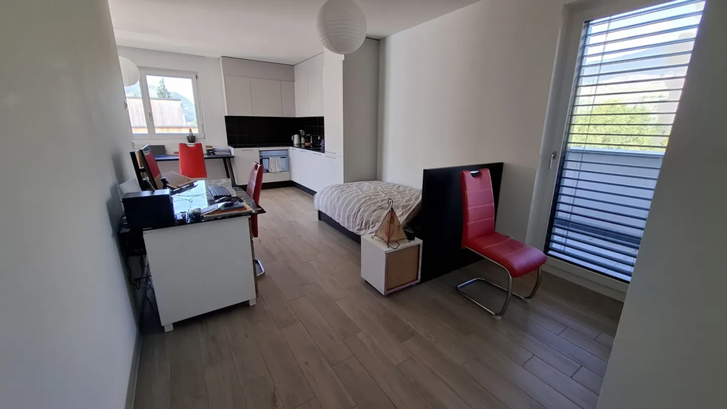 Modernes Studio mit Terrasse - Foto 3 von 11