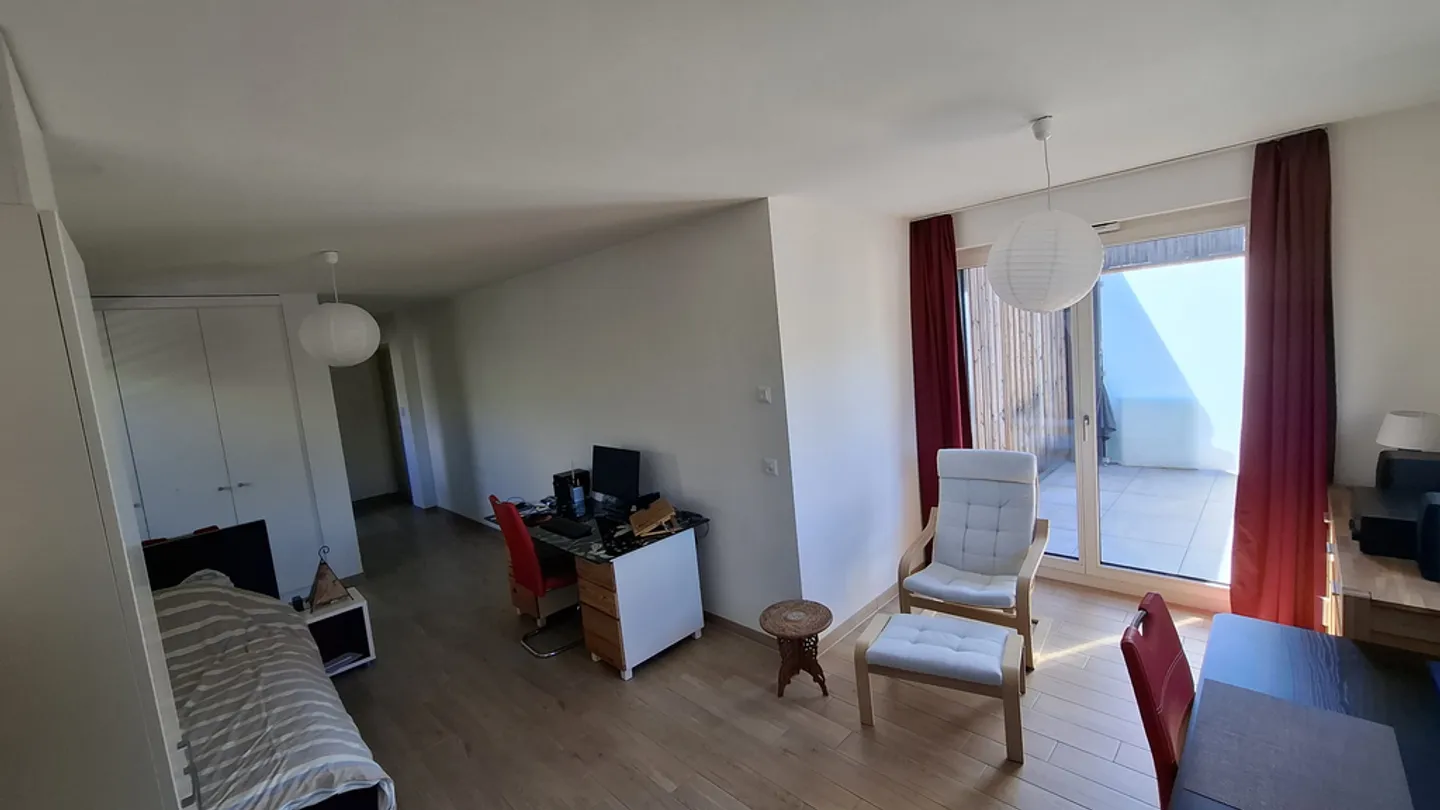 Modernes Studio mit Terrasse - Foto 7 von 11