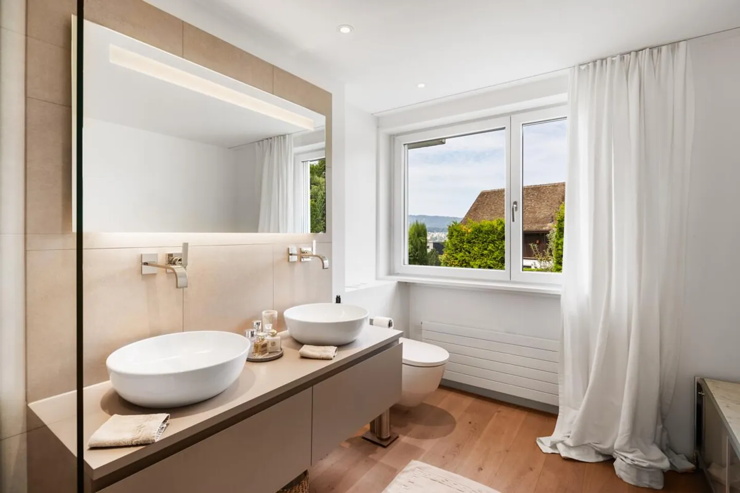 Appartement attrayant de 3,5 pièces avec jardin idyllique à Herrliberg - Photo 4 sur 5