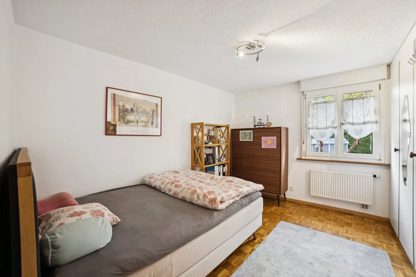 Bel appartamento al piano giardino in un quartiere tranquillo vicino al centro - Foto 10 di 13