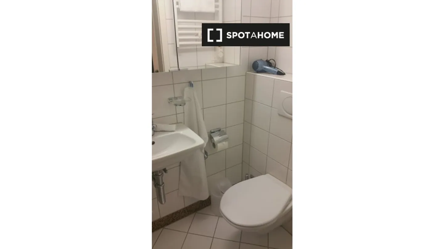 Scopri, visita e affitta la tua nuova casa online con piena fiducia. - Foto 3 di 9