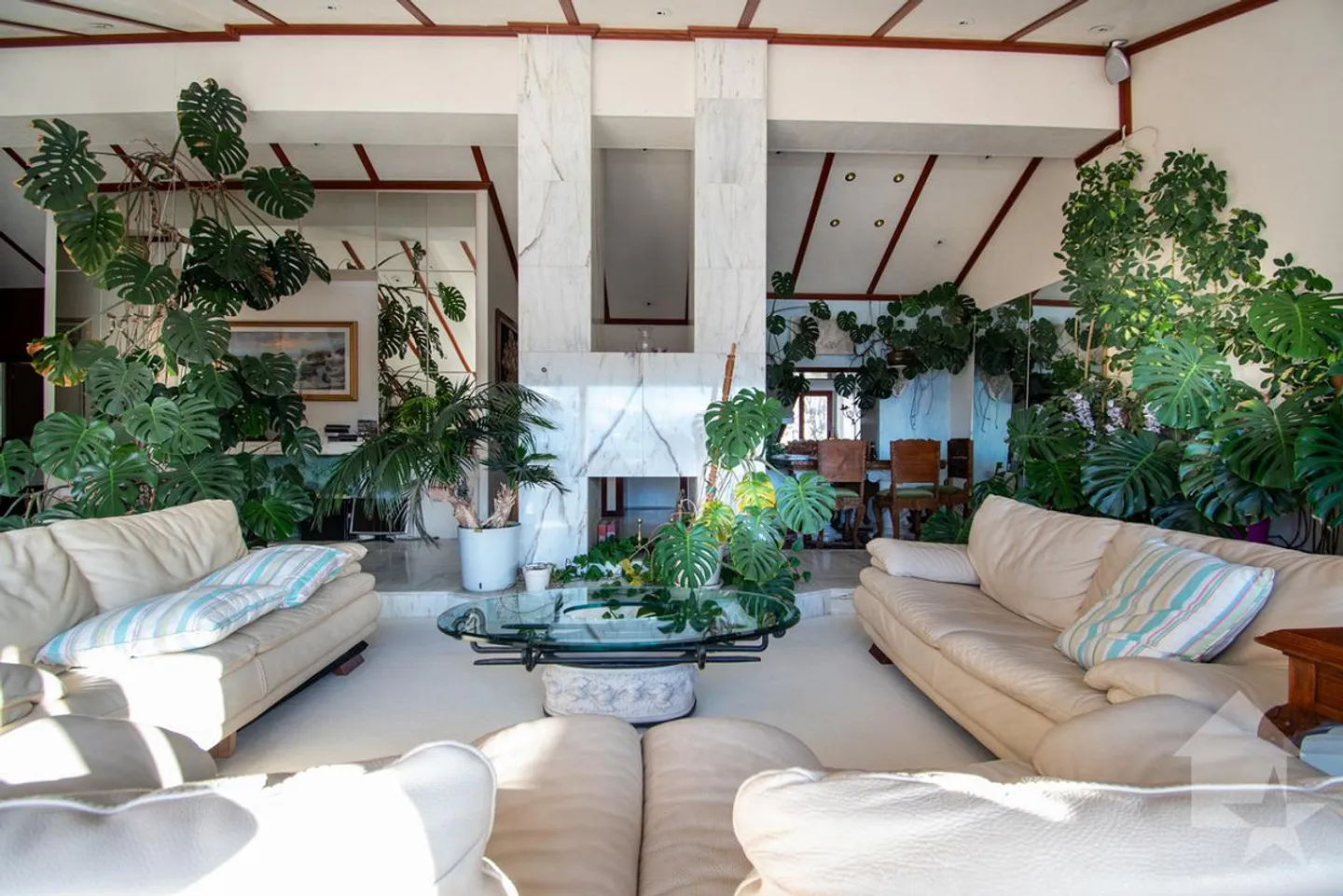 Prächtiges Penthouse mit Bergblick - Foto 3 von 17