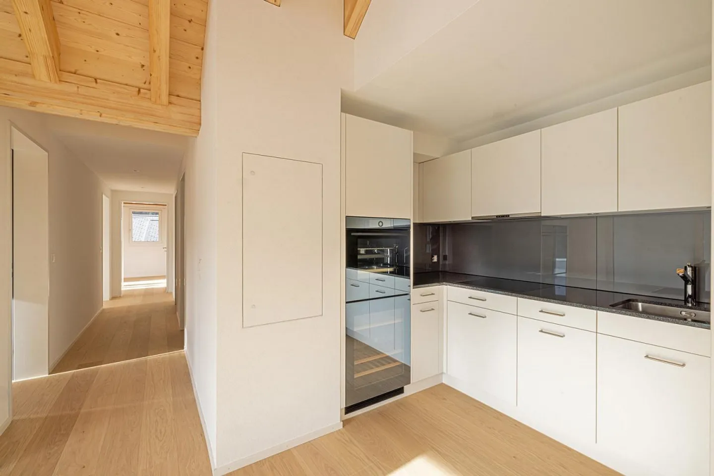 Comfortable living barrier-free condominium with a future in D... - Photo 8 of 13