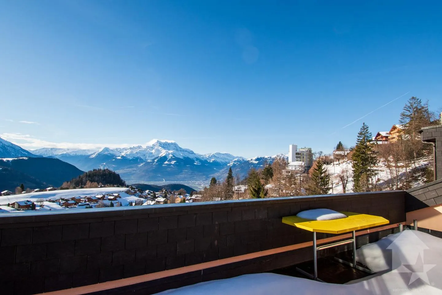 Prächtiges Penthouse mit Bergblick - Foto 15 von 17