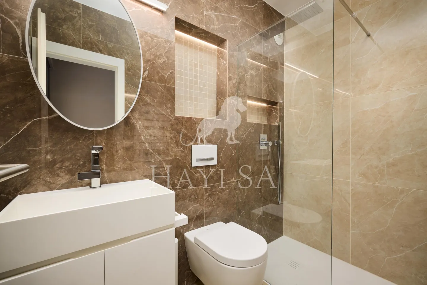 Furnished apartment for rent - Photo 8 of 10