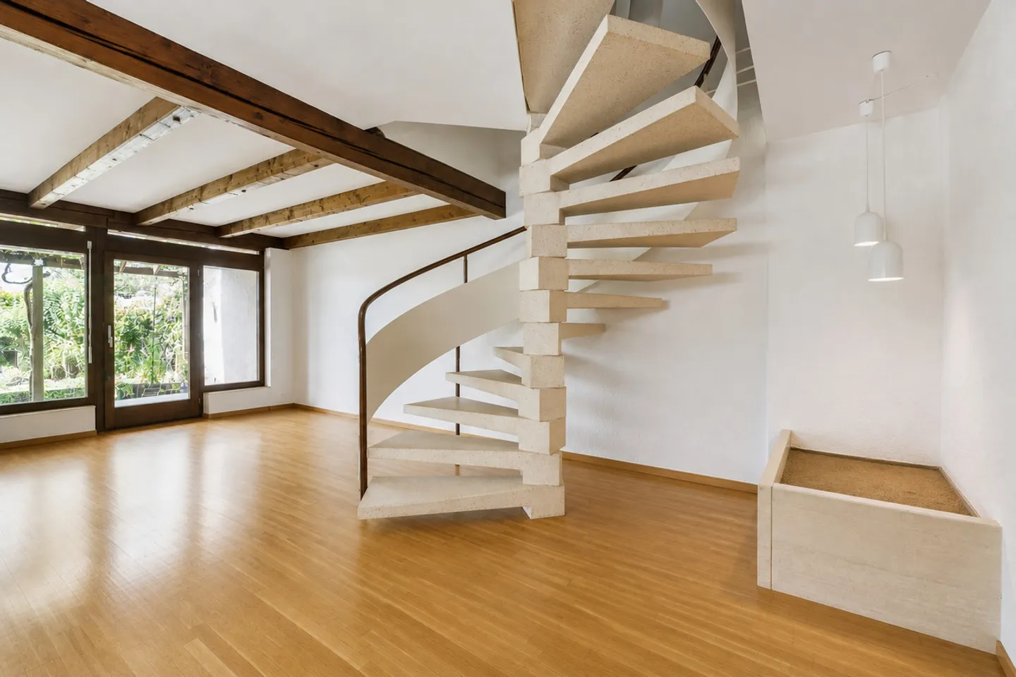 Charmantes Doppelhaus in Muttenz - Foto 3 von 23