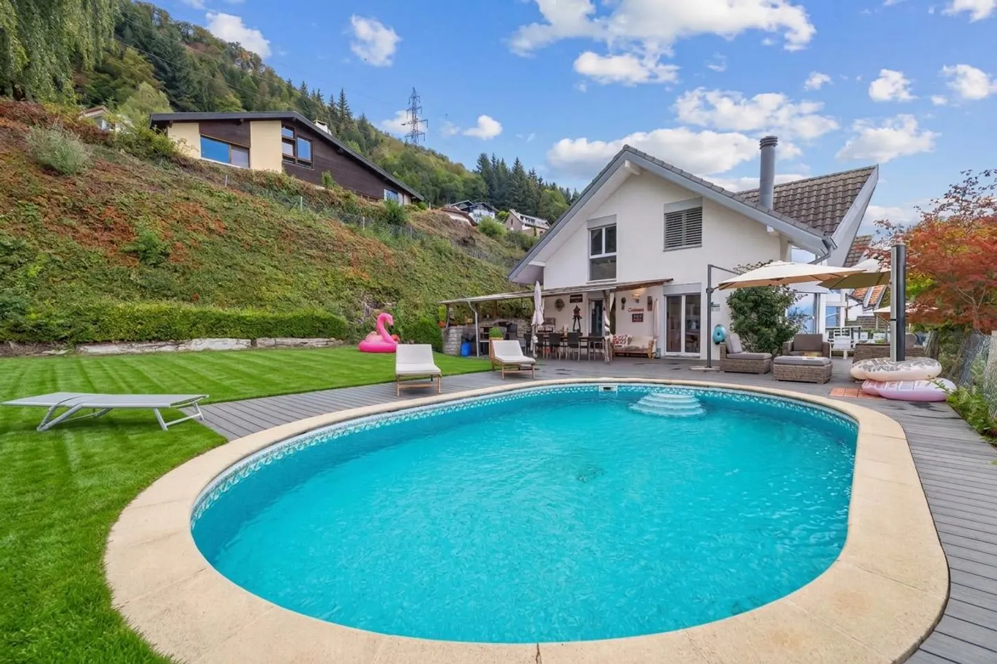 Villa a schiera con piscina e vista sul Lago di Ginevra a Blonay - Foto 9 di 10