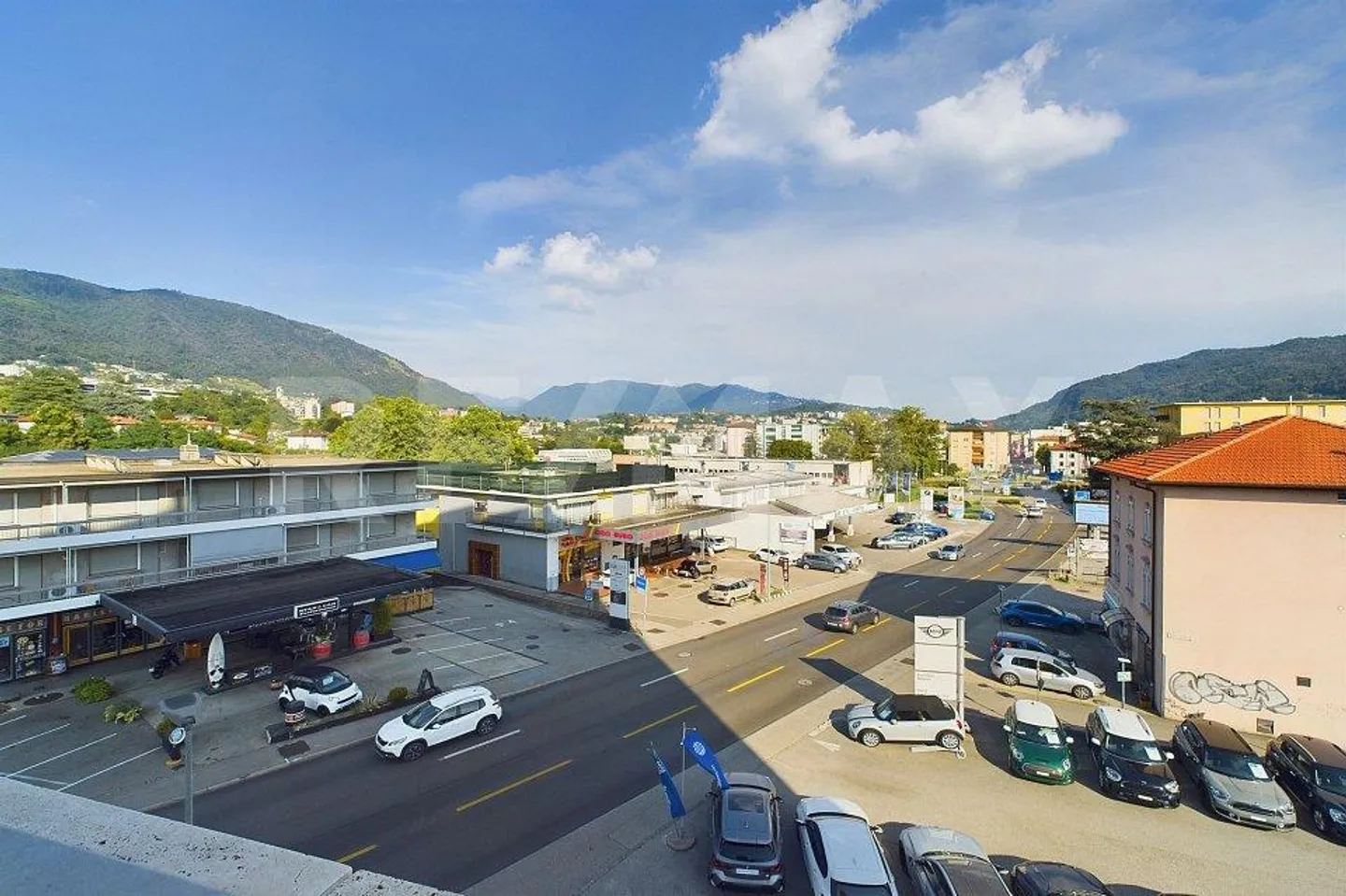 Appartamento confortevole di 3 ½ locali con vista illimitata - Foto 1 di 13