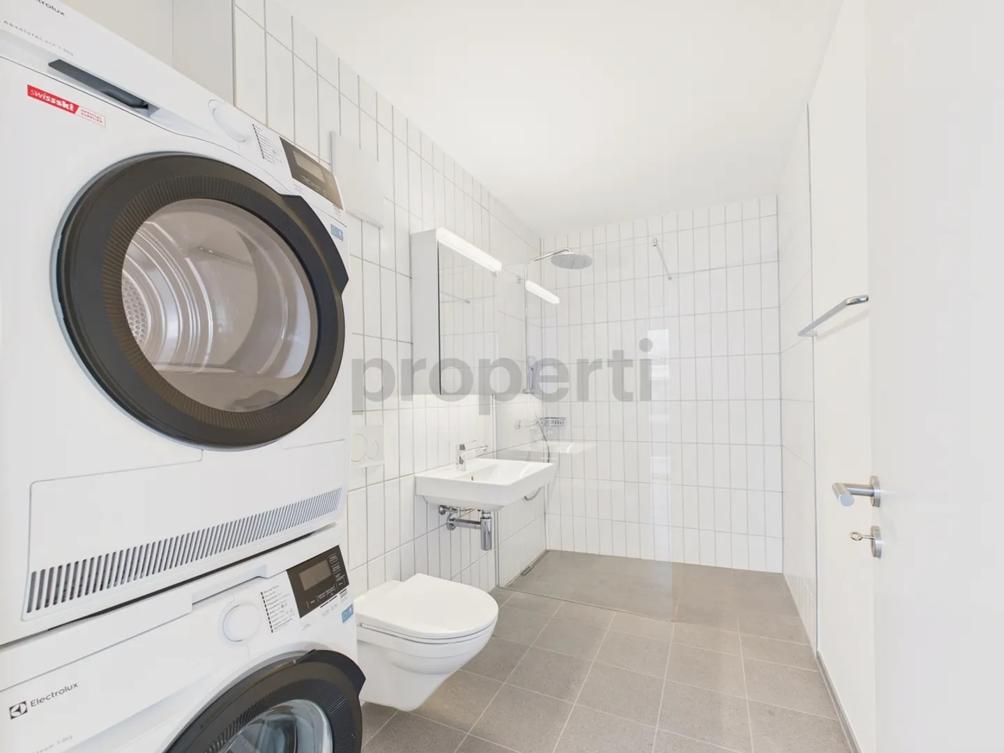 Modern 3.5-room penthouse apartment in Basel - Photo 7 of 12