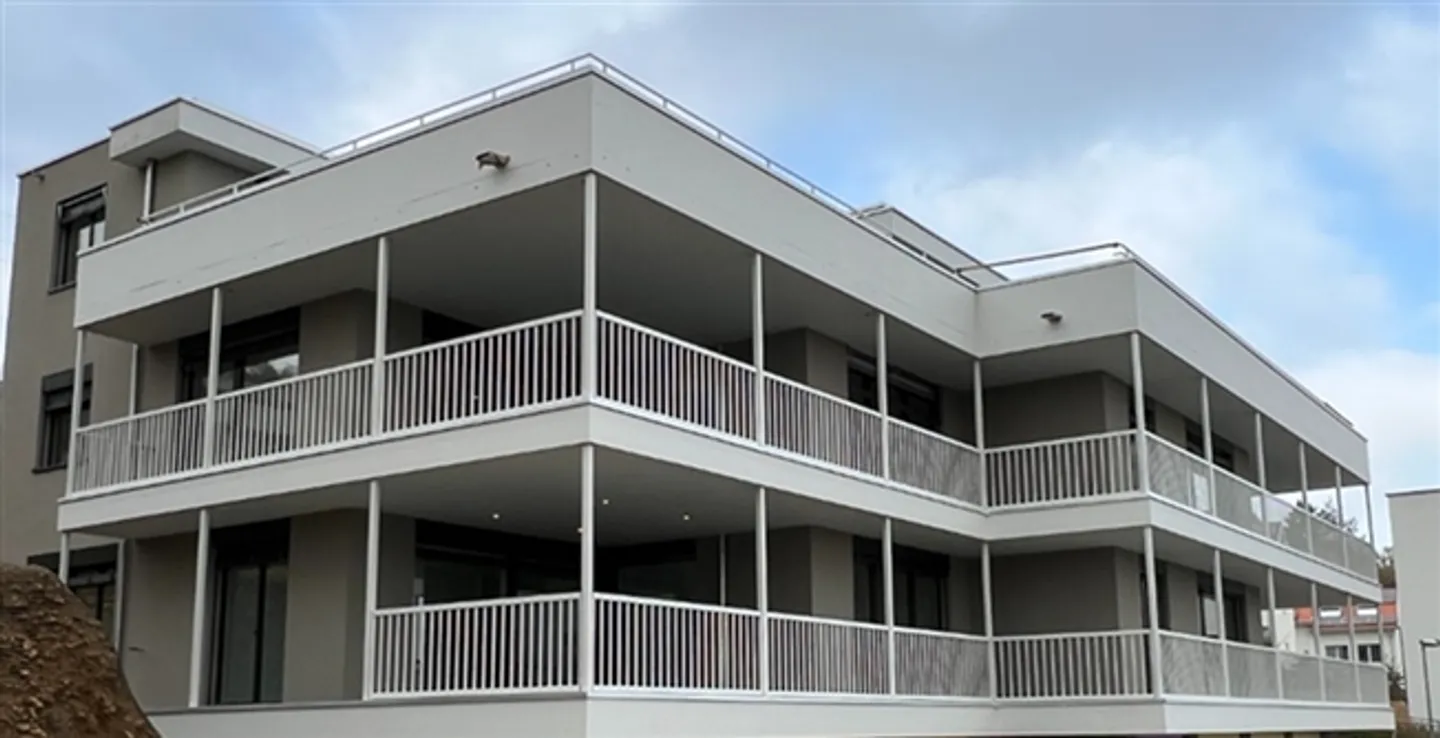 «Modernes Wohnen an herrlicher Aussichtslage» - Foto 3 von 9