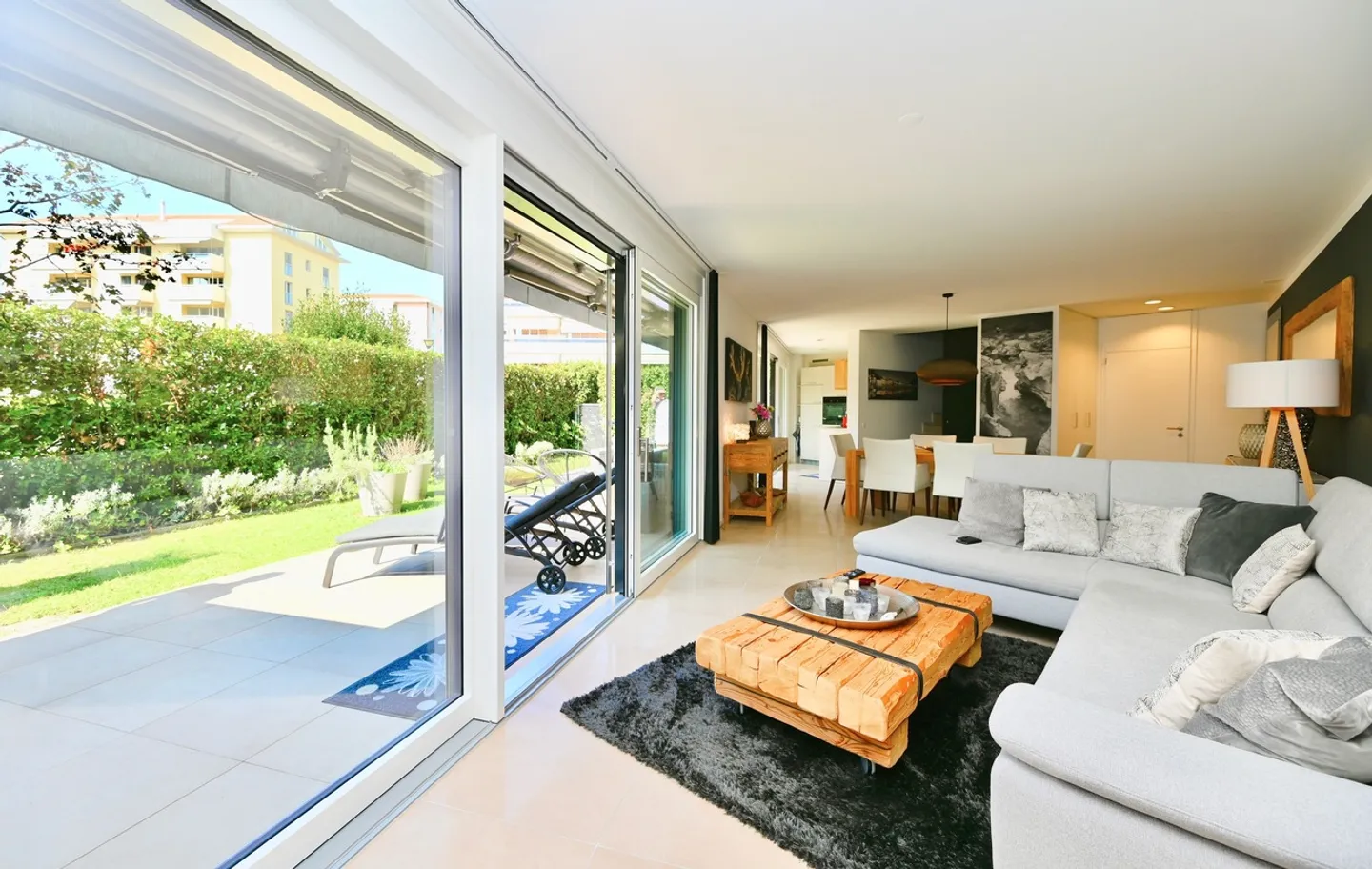 Raffinato Duplex. Vicino al MANOR e Bus Stop - Foto 1 di 16