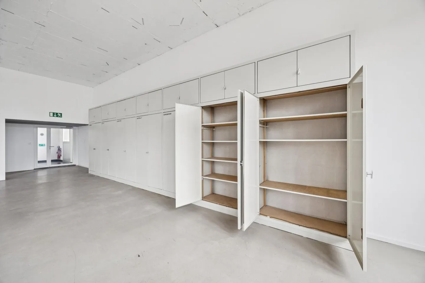 Spazio ufficio centrale in costruzione grezza - progetta la tua nuova sede - Foto 4 di 10