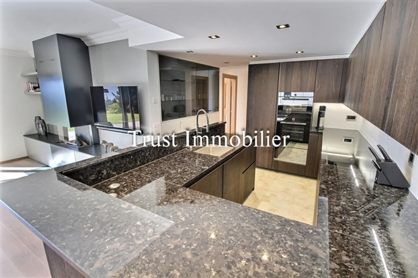 «5003L. Luxuriöse Gartenwohnung im Zentrum» - Foto 5 von 13