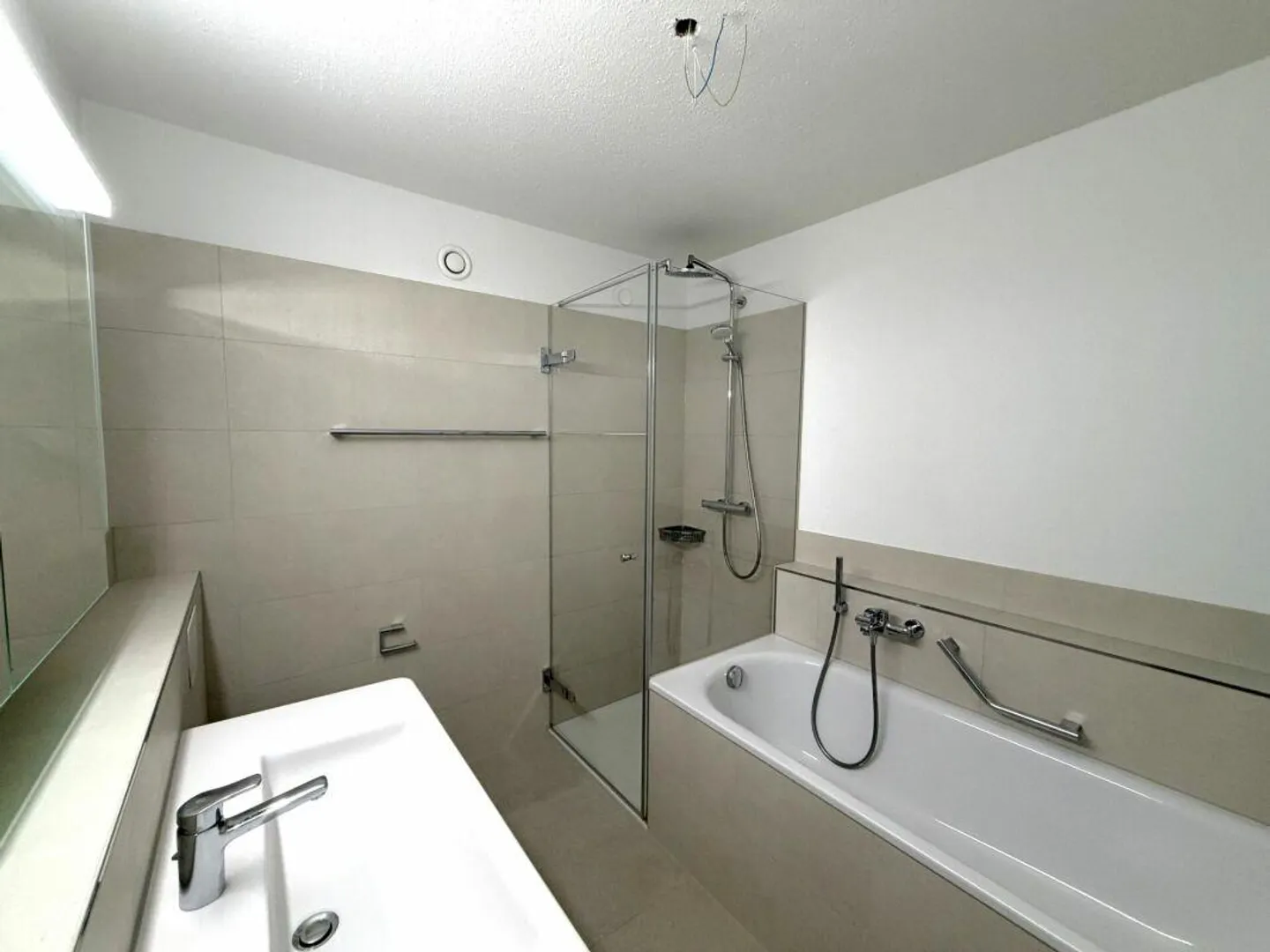 Apartment for rent - Photo 5 of 7