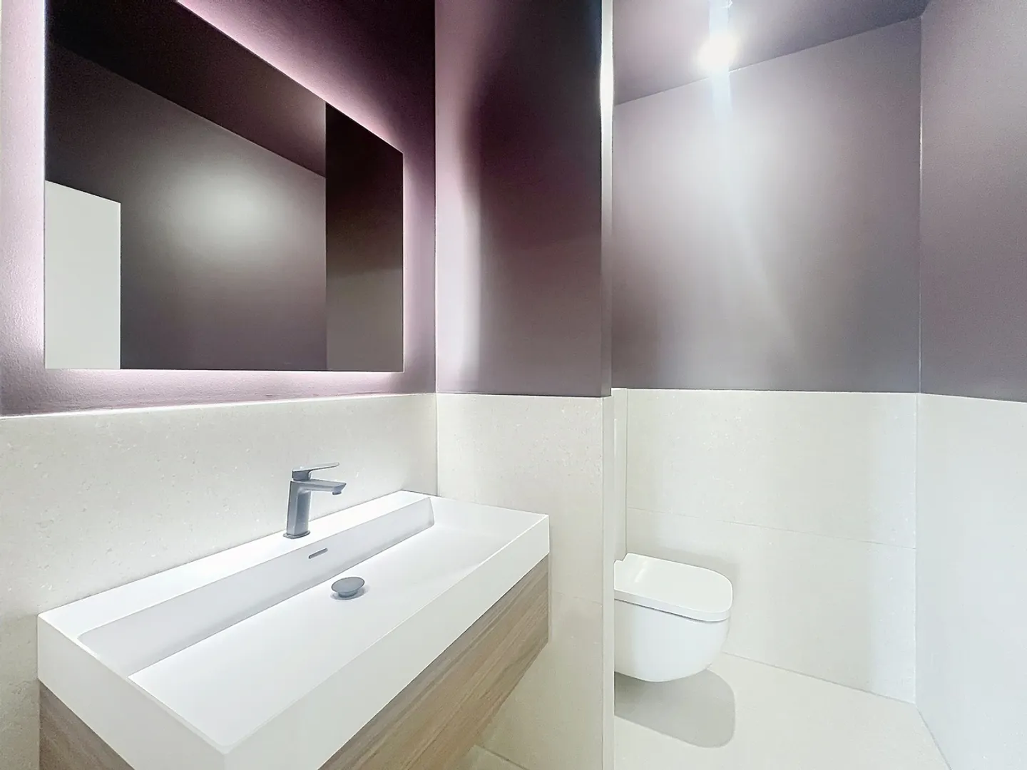 Appartement extraordinaire au Quai du Seujet entièrement rénové - Photo 16 sur 19