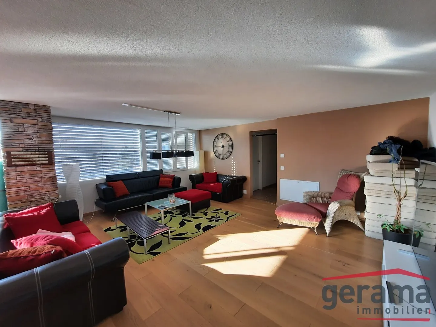 1-room apartment - Photo 2 of 9