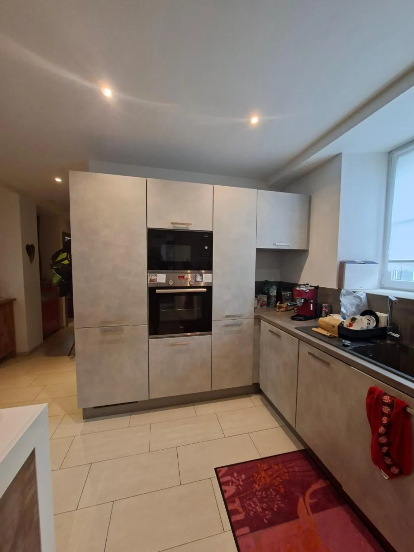 4,5-Zimmer-Wohnung im 1. Stock - Foto 1 von 6