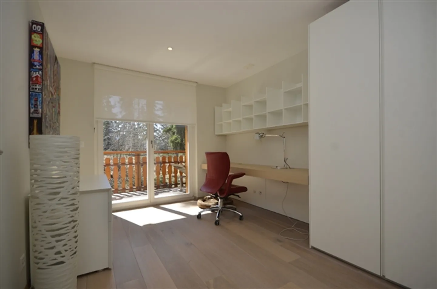 Appartamento lussuoso di 4,5 arredato con grande balcone, seconda casa - Foto 7 di 8