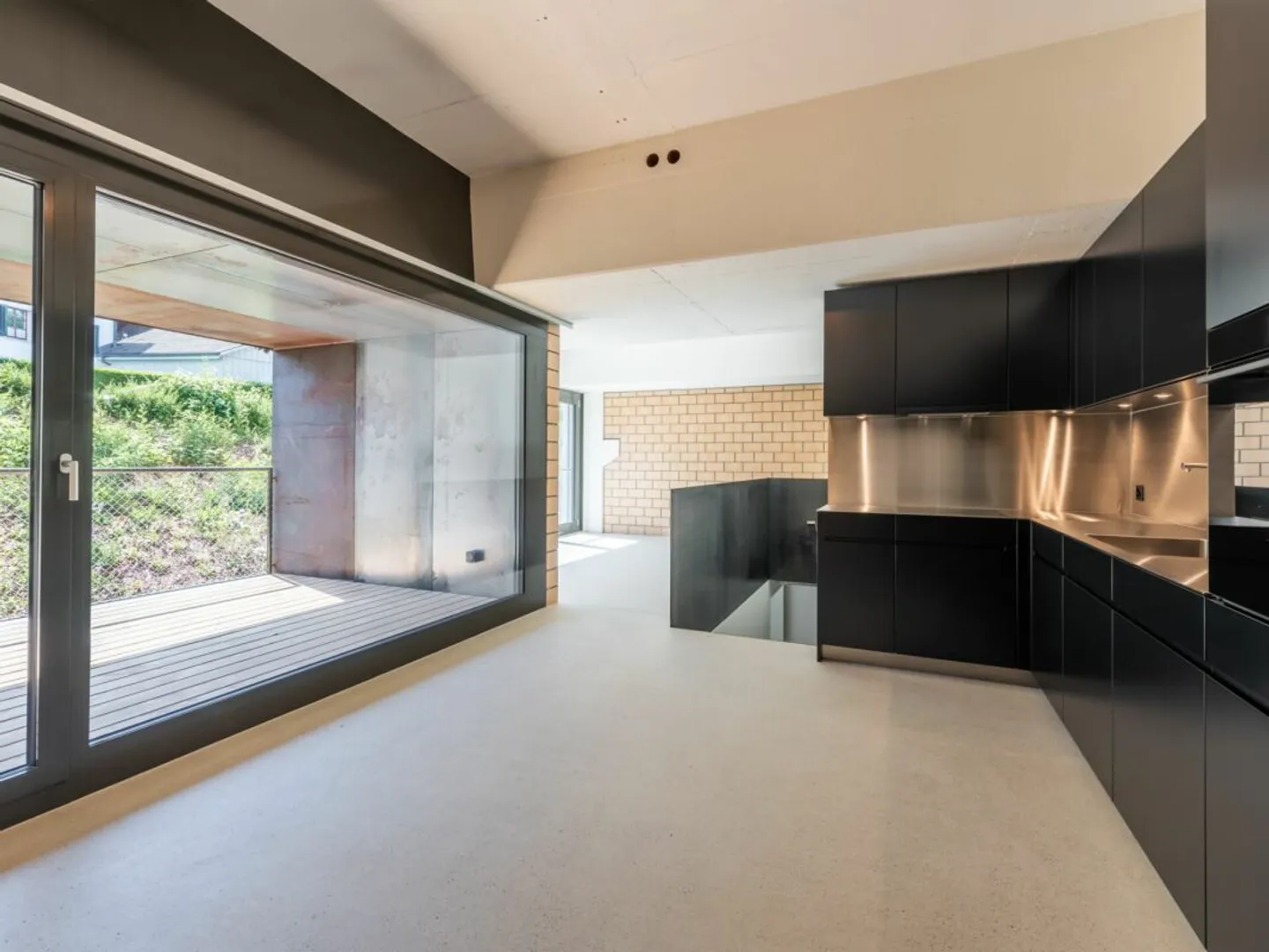 Modernes Loft in Adliswil - Neubau 2.5-Zimmerwohnung an ruhiger Lage - Foto 1 von 7