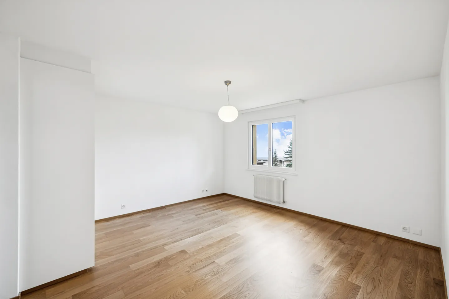 Charmante Wohnung mit Seeblick - Foto 3 von 9