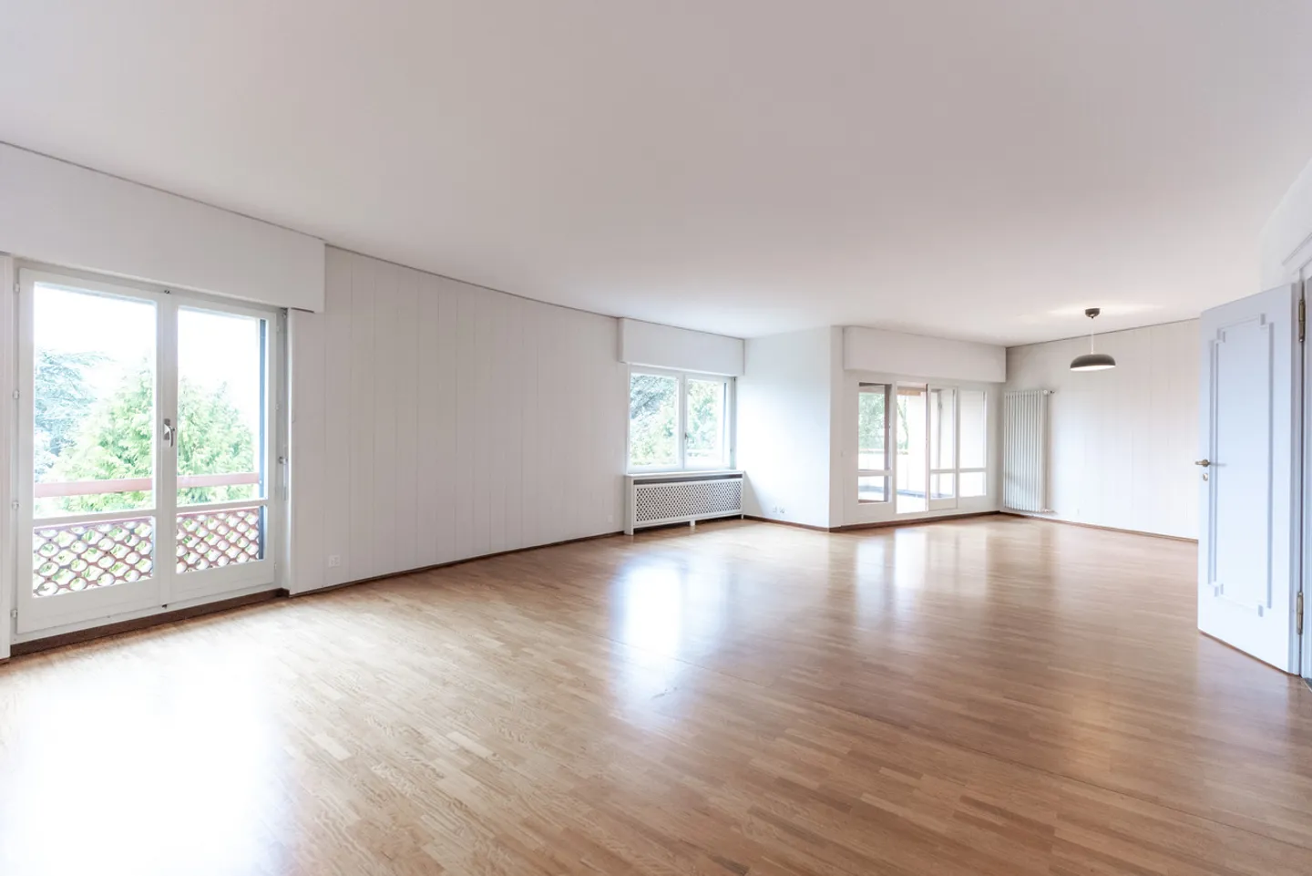 Magnifique penthouse de 163 m² PPE avec vue sur le lac et les montagnes ! - Photo 4 sur 14