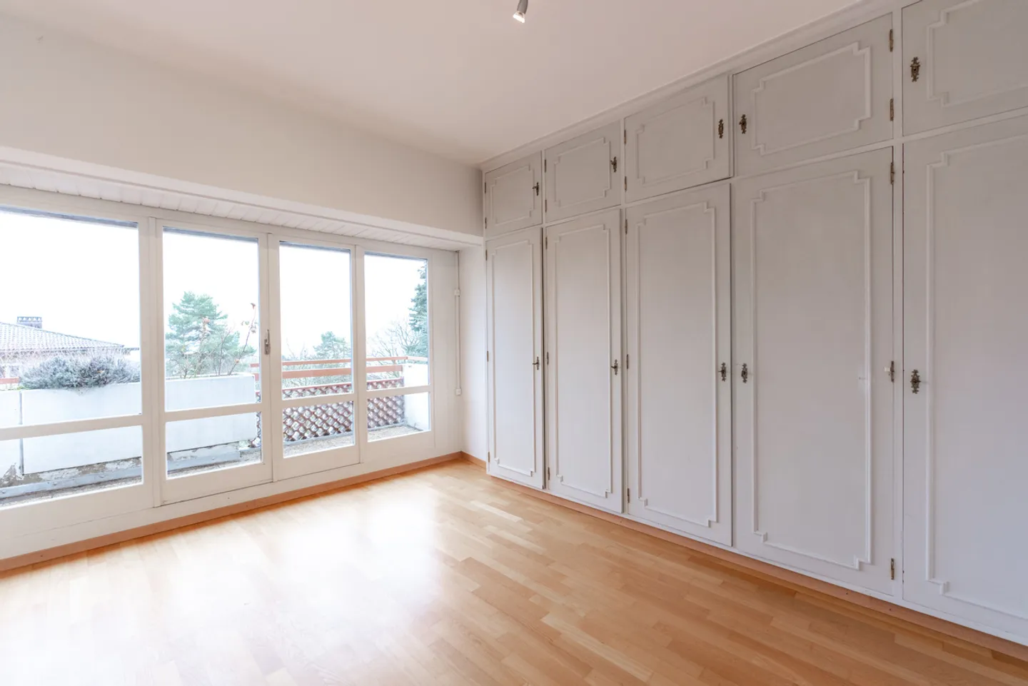 Magnifique penthouse de 163 m² PPE avec vue sur le lac et les montagnes ! - Photo 11 sur 14