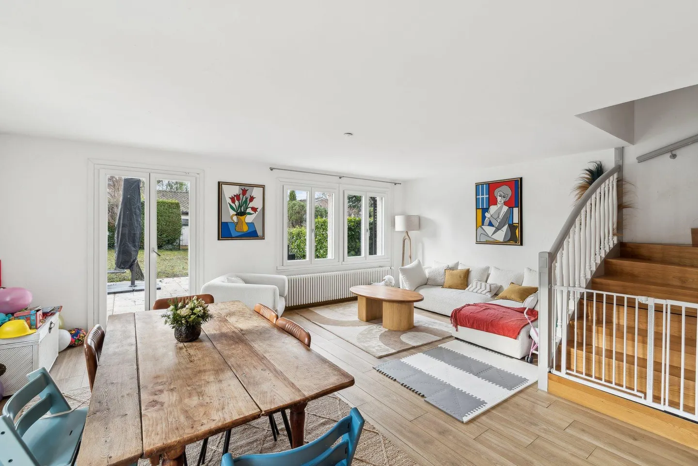 Exclusif / Charmante maison individuelle de 6 pièces avec vue sur le lac - Photo 2 sur 9