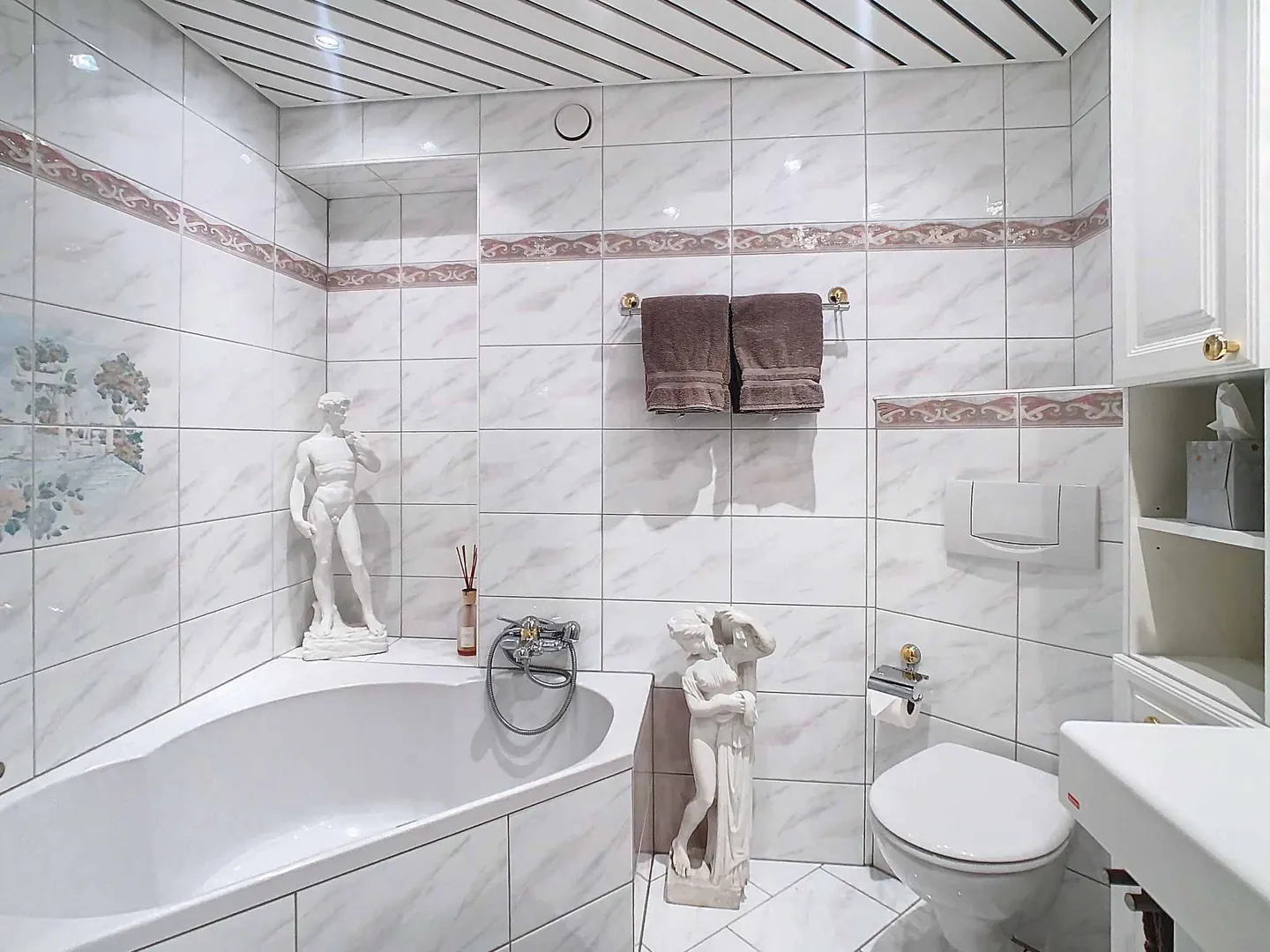 Luxury Apartment in Zermatt - Photo 9 of 13