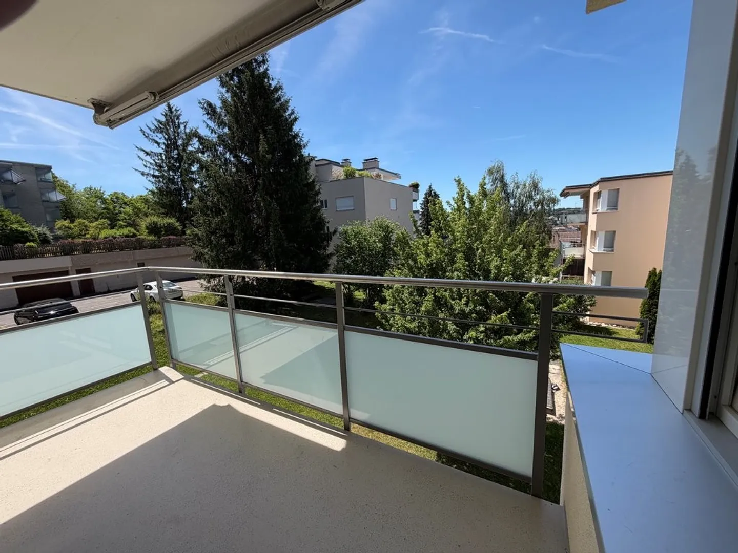 Perfect home for family - spacious, modern and cozy - Photo 9 of 10