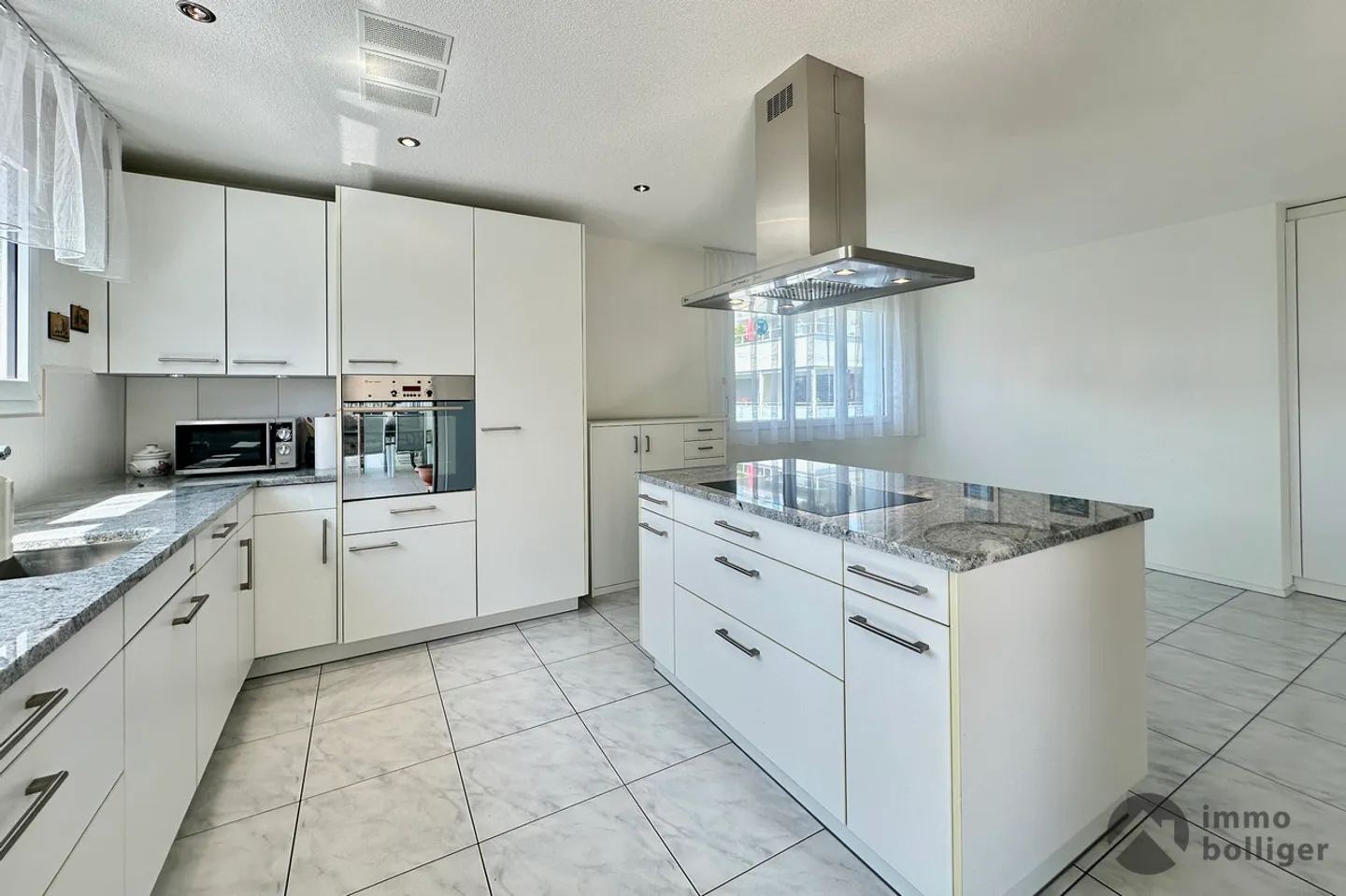 Condominium near Zofingen Old Town - Sustainable & Central - Photo 5 of 13