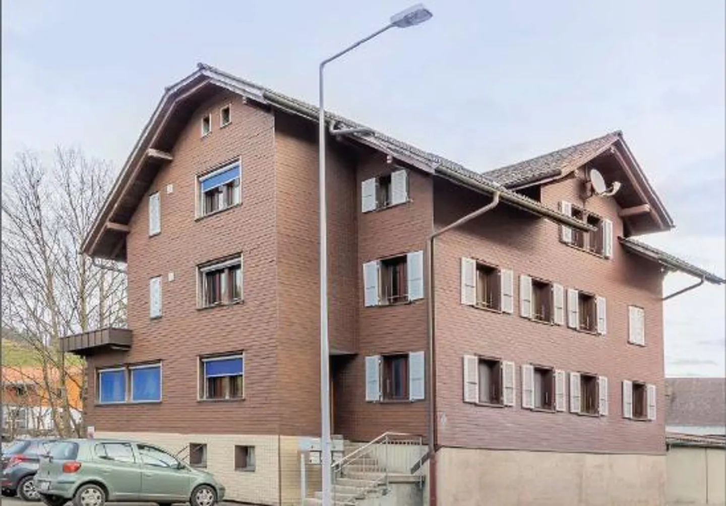 3.5-Room Apartment with Large Rooftop Terrace - Photo 1 of 9