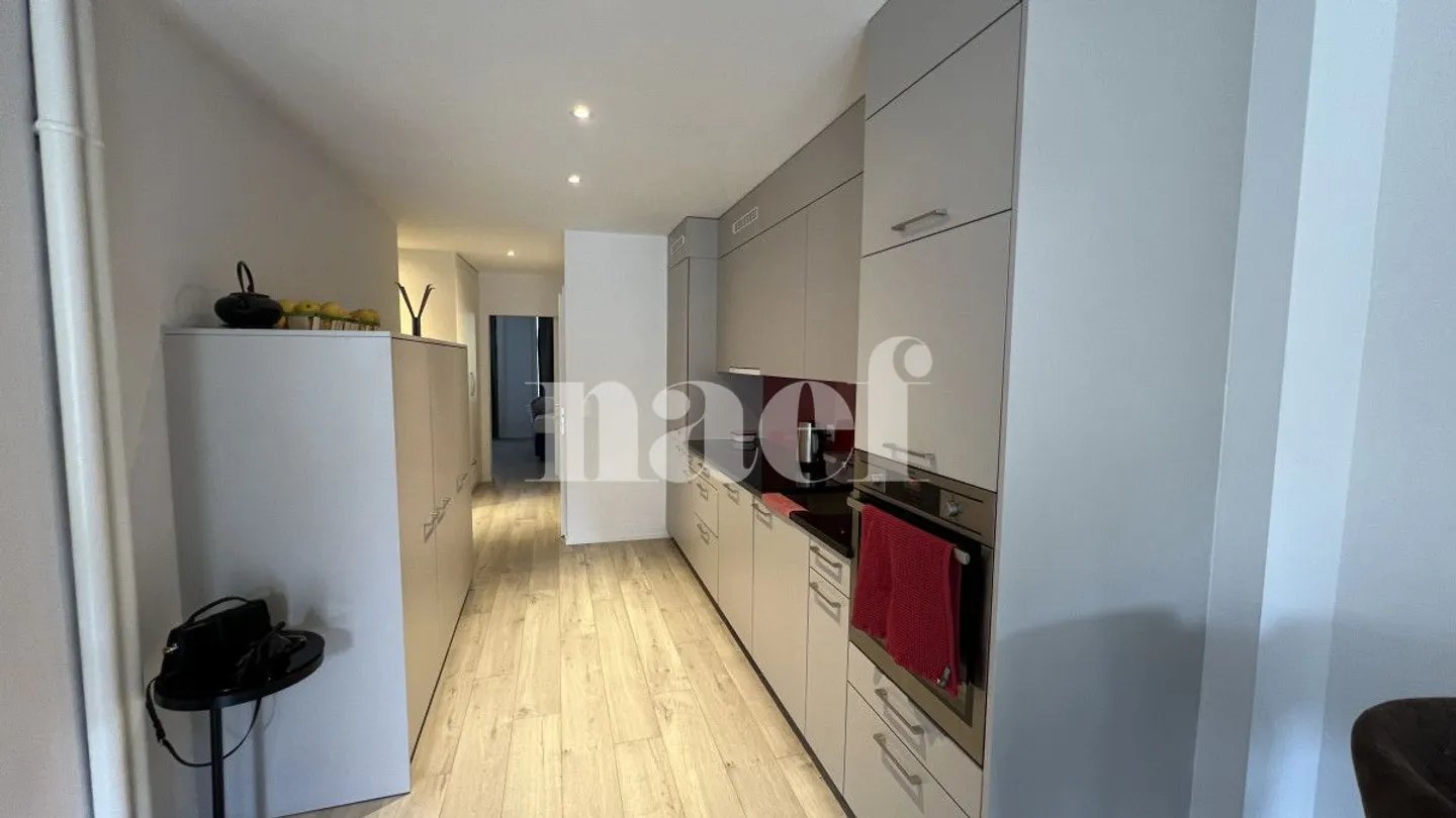 Wunderschöne 2,5-Zimmer-Wohnung in Fribourg! - Foto 3 von 4