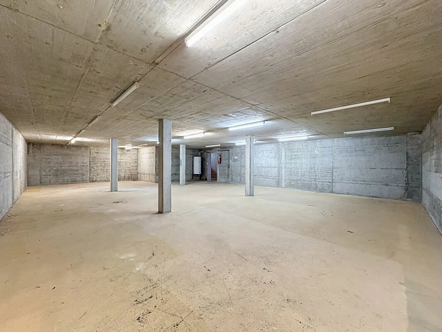 Flächen für Handwerk und Verwaltung - Foto 15 von 15