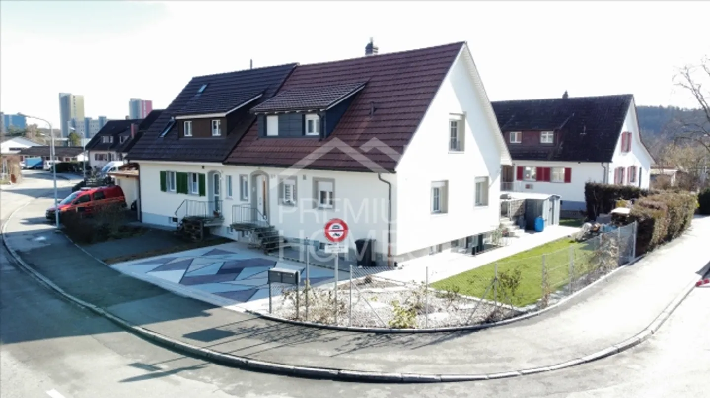 «Ein- oder Zweifamilienhaus nach Bedarf!» - Foto 1 von 4