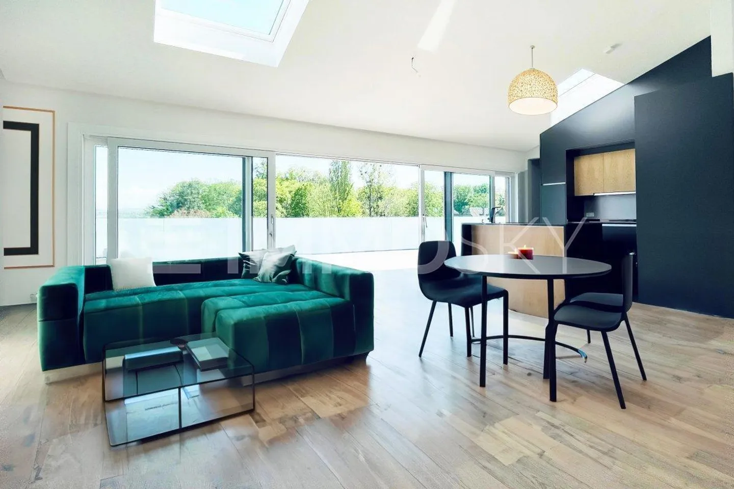 Vallamand: Terraced House with 6.5 Rooms and View of Lake Murten - Photo 1 of 5