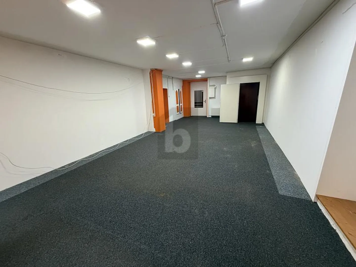 Zentrale Bürofläche in Yverdon - Foto 3 von 4