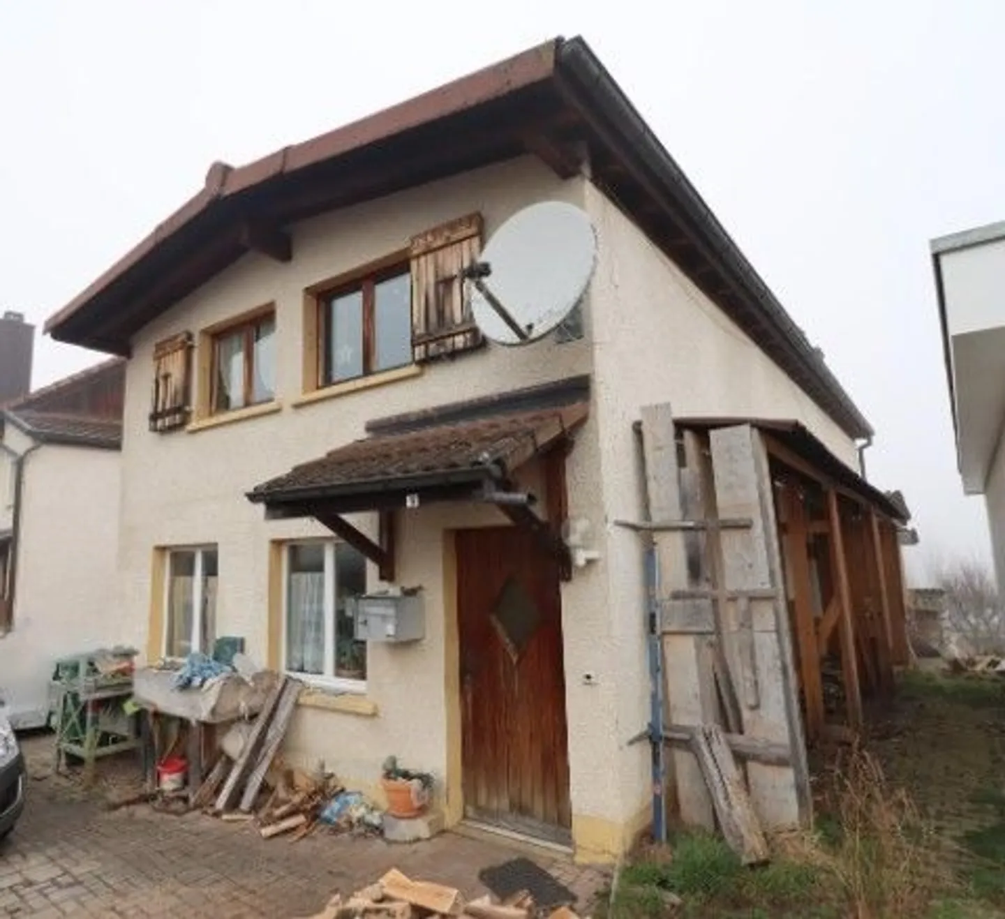 Charmante Maison Familiale à Châtillon - Photo 1 sur 13