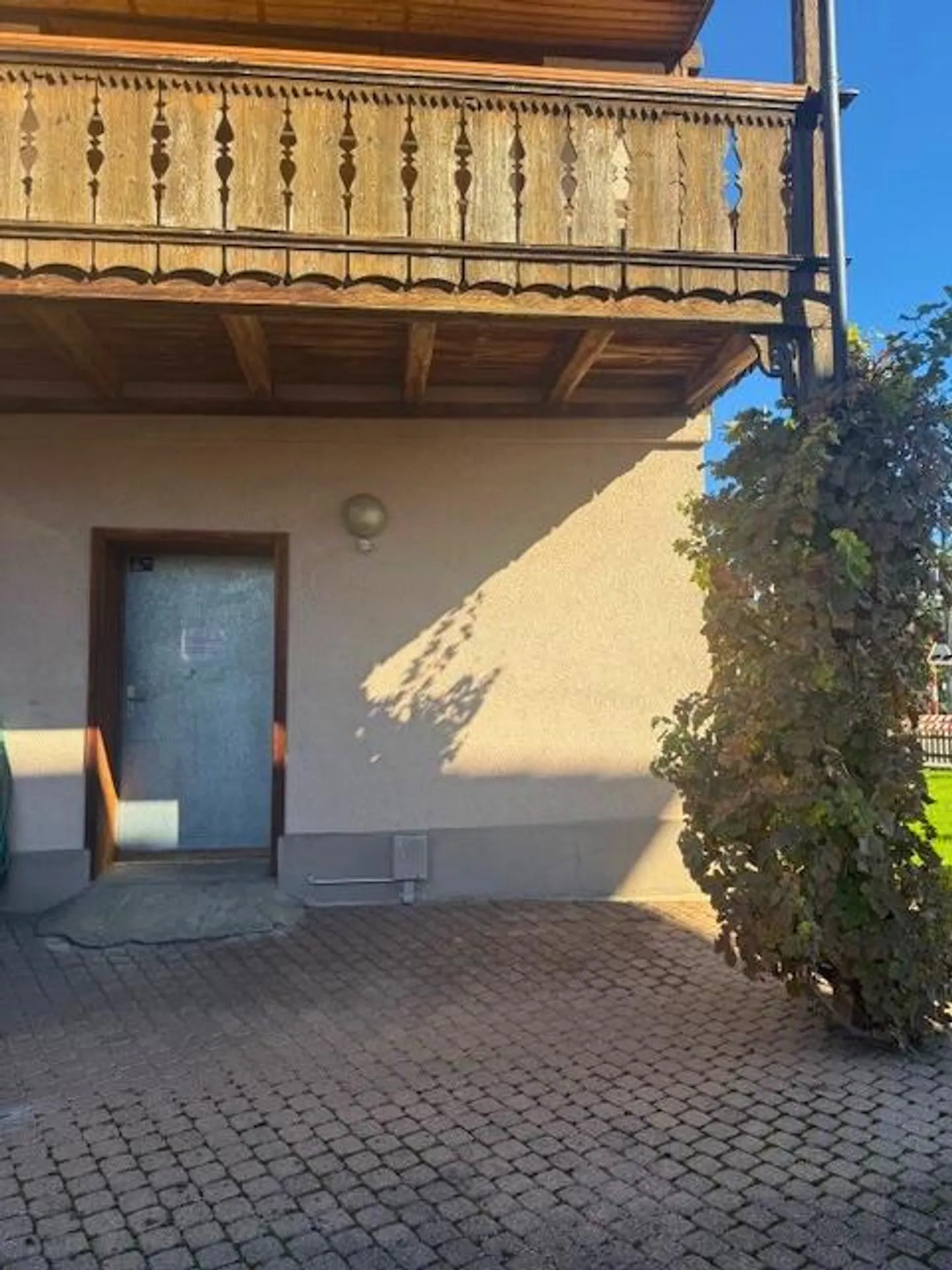 Votre nouveau lieu d'affaires : Espace commercial à Toffen - Photo 4 sur 14