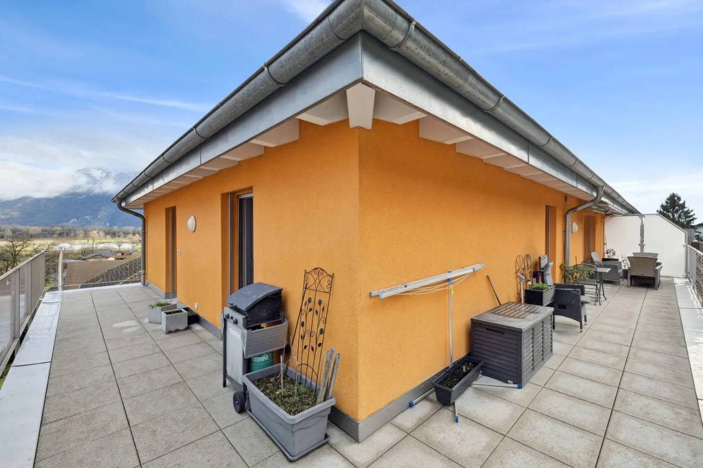 Attico 3.5 camere confortevole - Grande terrazza angolare e ascensore - Foto 11 di 12