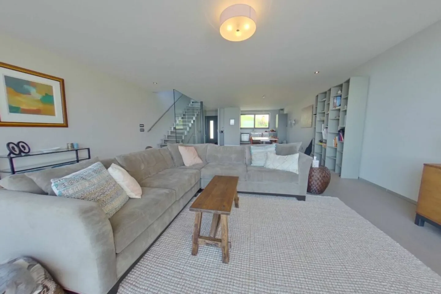 Zeitgenössische Triplex-Villa - Foto 5 von 11