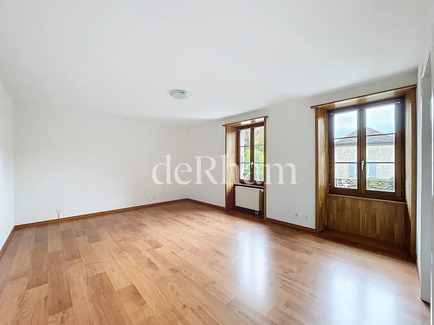 Magnificent 5-room apartment with private garden - Photo 7 of 10