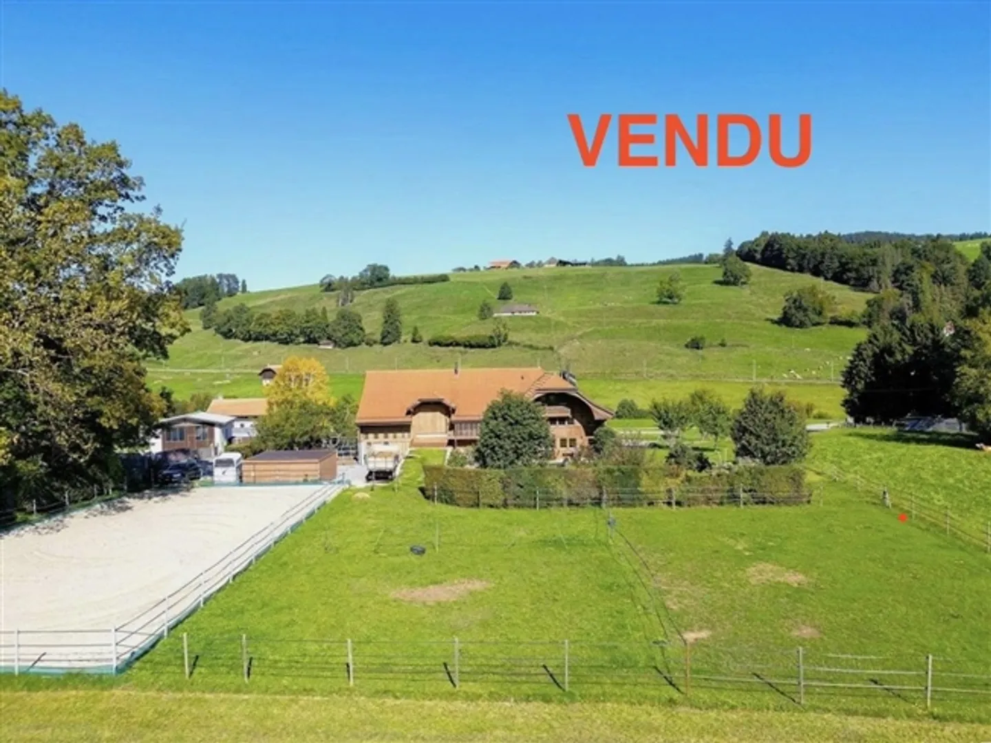 Fattoria ristrutturata con panorama eccezionale sulle prealpi - Foto 1 di 17