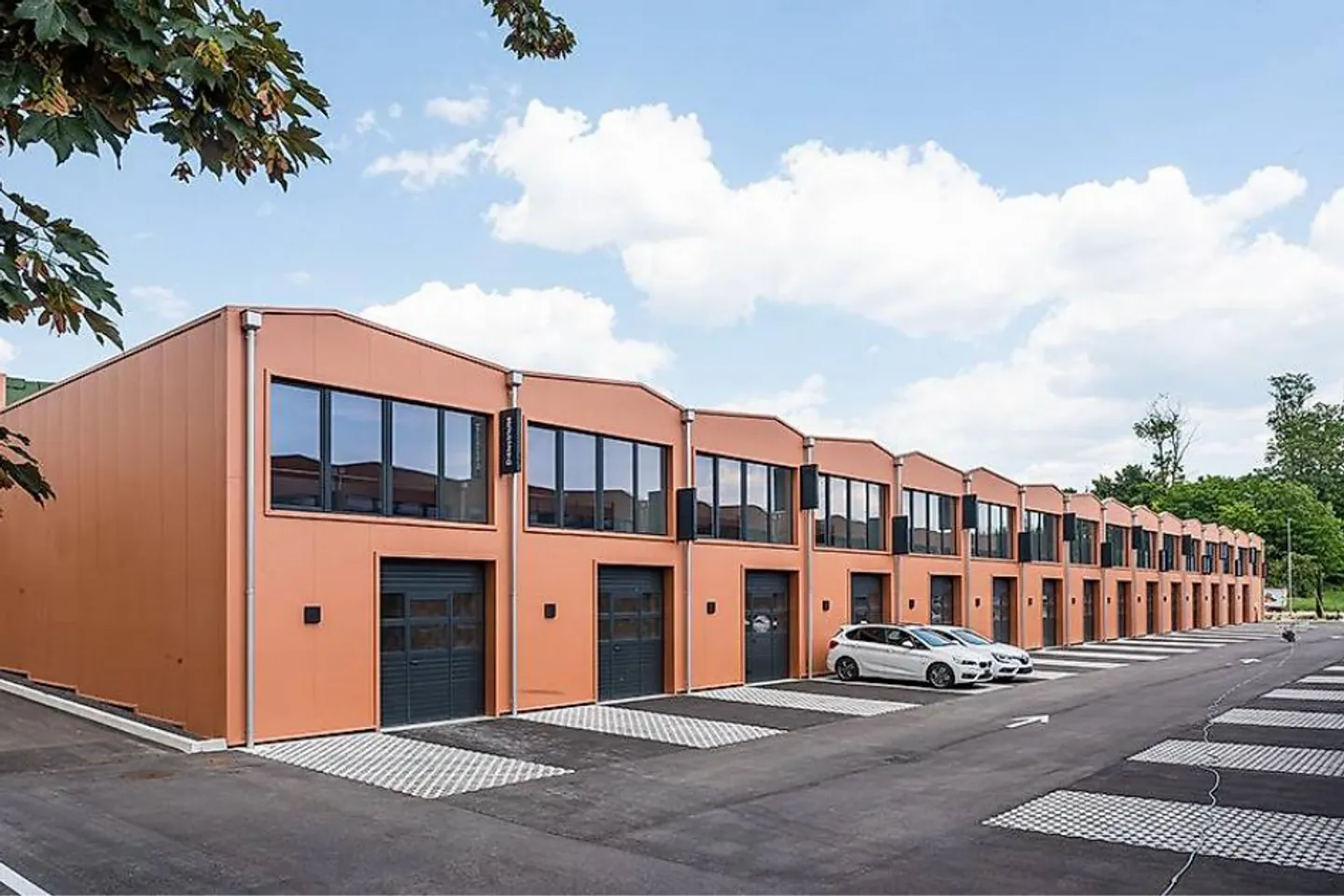 Accueil chaleureux à Bussigny ! L'endroit incontournable pour promouvoir votre entreprise - Photo 1 sur 1