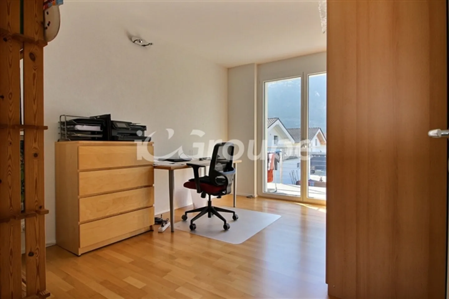 Outstanding Detached Villa with High-Quality Finishes - Photo 8 of 16