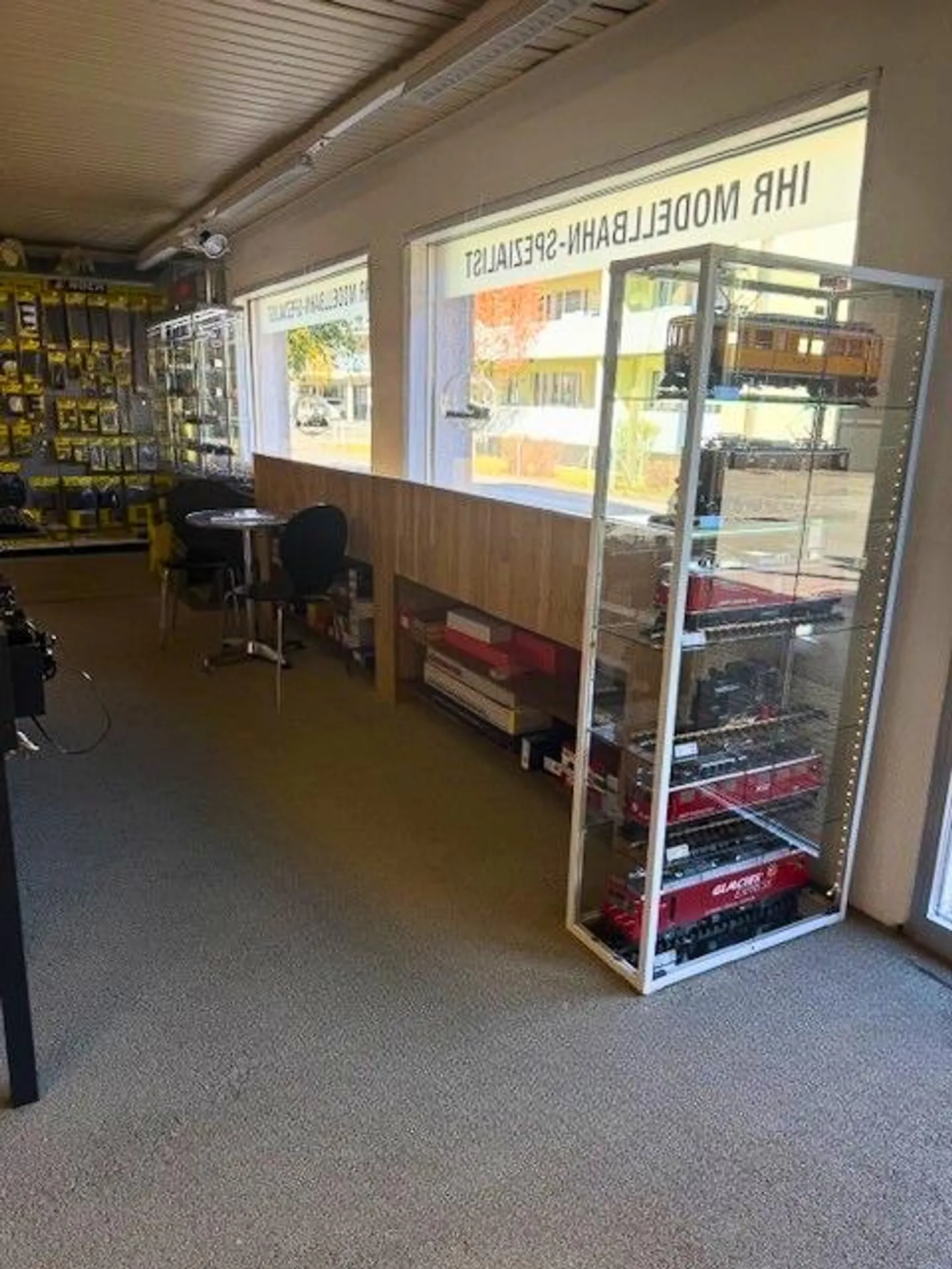 Votre nouveau lieu d'affaires : Espace commercial à Toffen - Photo 7 sur 14