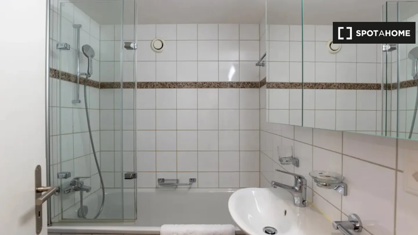 Scopri, visita e affitta la tua nuova casa online con piena fiducia. - Foto 3 di 6