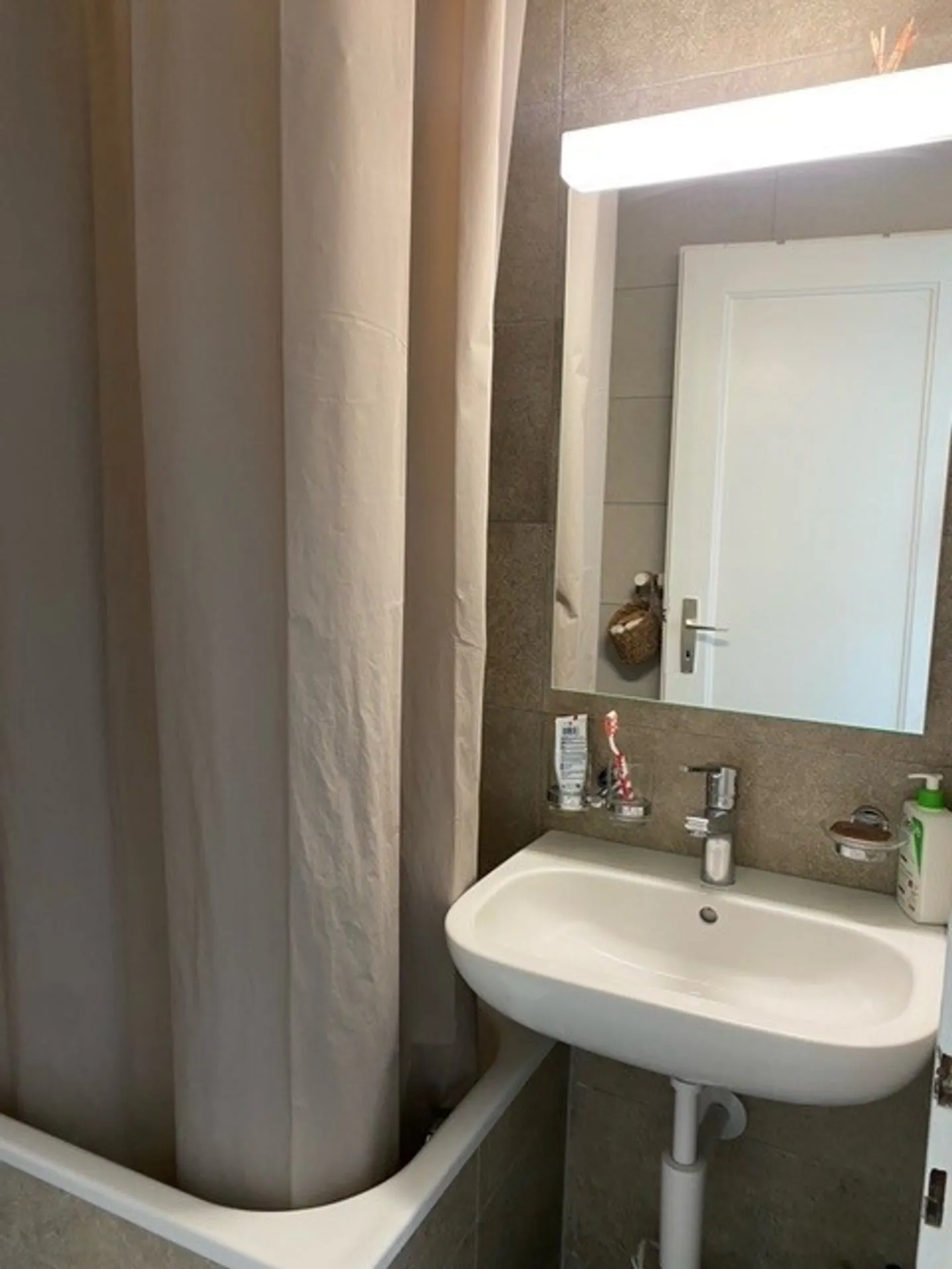 Appartement 3 pièces avec balcon - Photo 10 sur 12